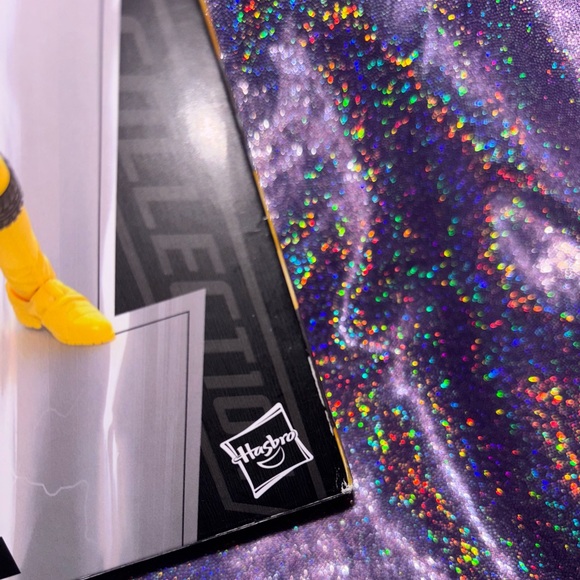 Hasbro Power Rangers Lightning Collection RPM Yellow Ranger - Picture 3 of 9